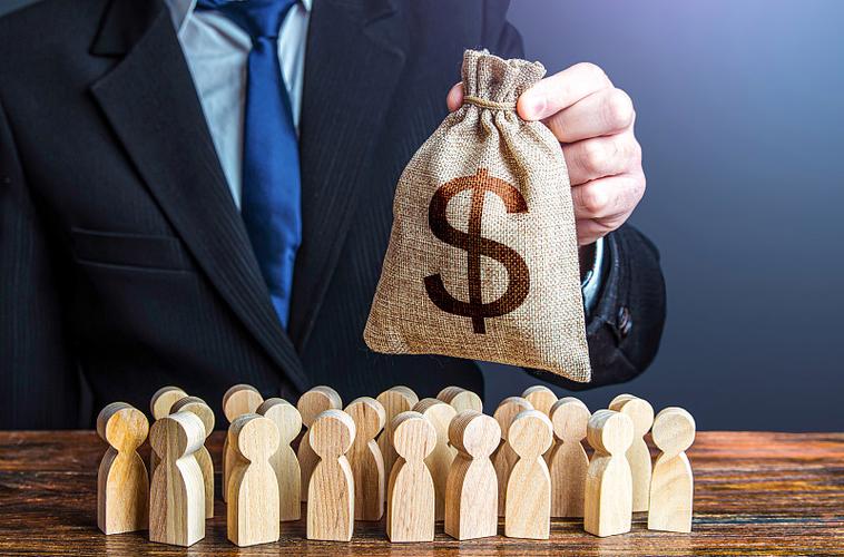 美债收益率为什么影响金价？